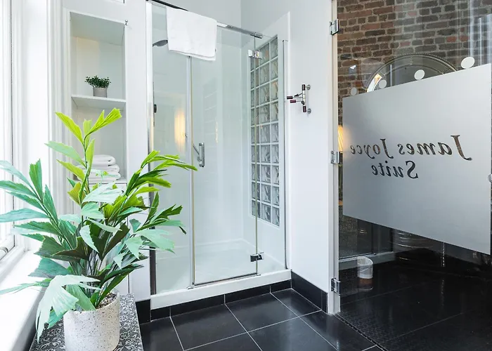 The Merchant House 5*